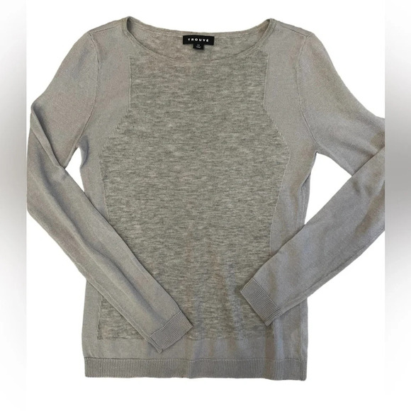 Trouve Sweaters - Gray Trouvé sweater lightweight, flattering. Size XS like-new condition